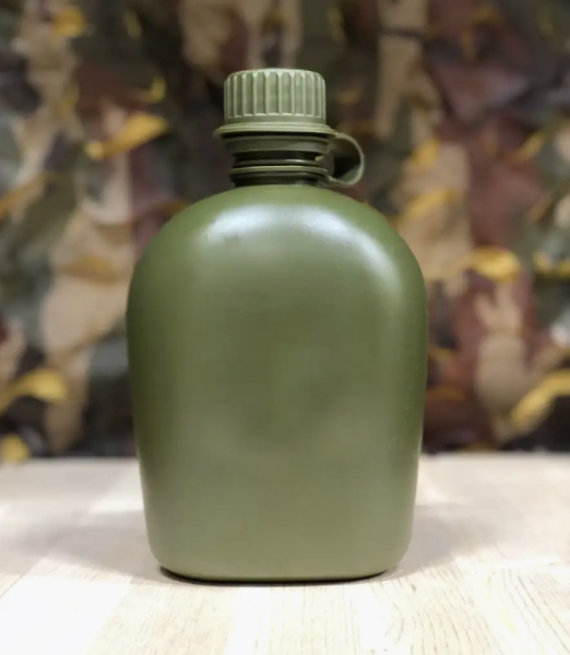 Фляжка походная для воды с котелком 2в1 в чехле / Фляжка 1 л., котелок 0.5л.